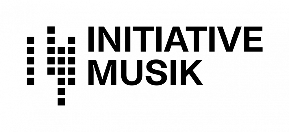 schwarzes Logo: Initiative Musik 