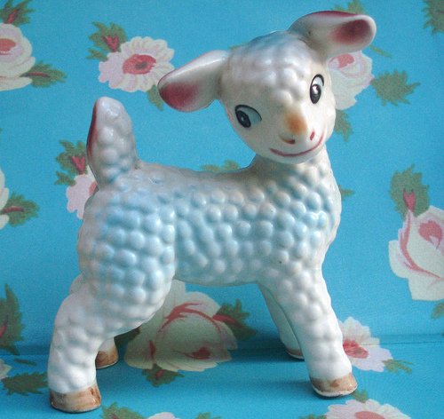Kitsch china lamb, photo: Tiffany Terry